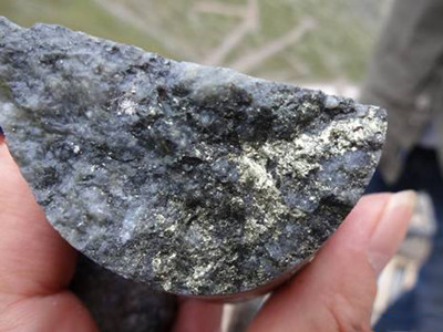 你对铌钽矿知多少？这里对其性质有些见解